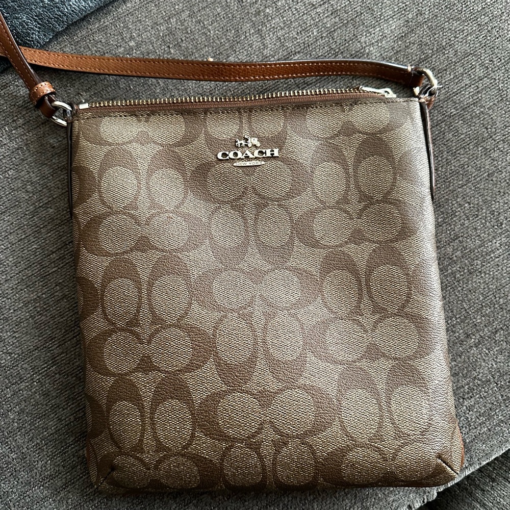 Coach Tan Signature Logo Bag
